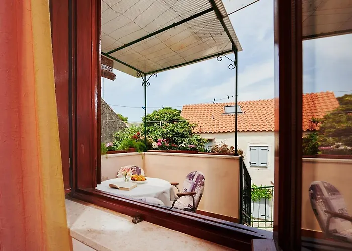 Casa de hóspedes Ivica 3*